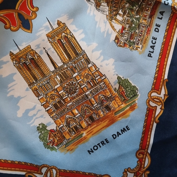 Paris Themed Silk Scarf Roger L. Paris Elegant Souvenir Paris Landmarks 20 x 20 - Picture 7 of 12